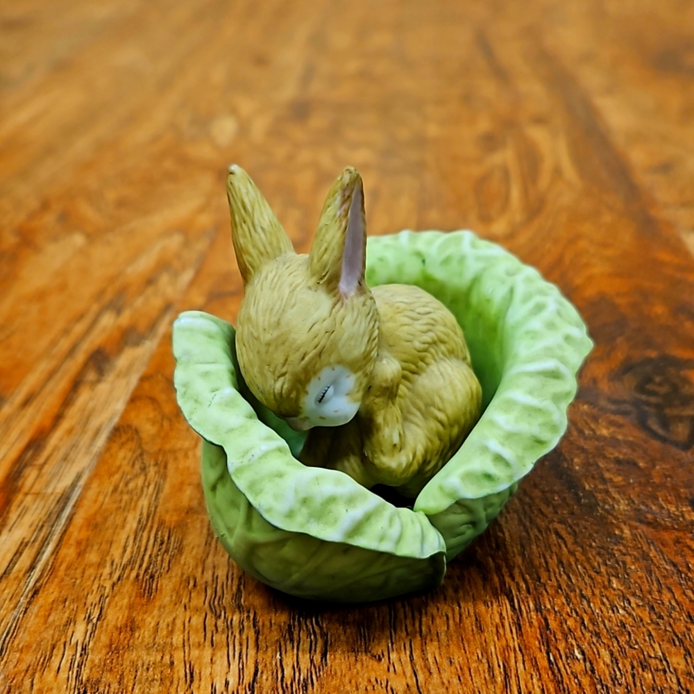 Jackie Smith Franklin Porcelains Rabbit